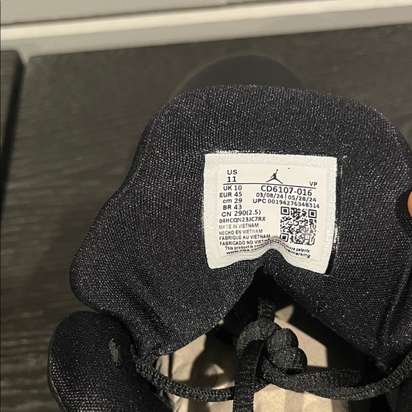 Jordan Maxin 200 Black/Red/White Athletic Shoes Men Size 11 - Picture 6 of 8